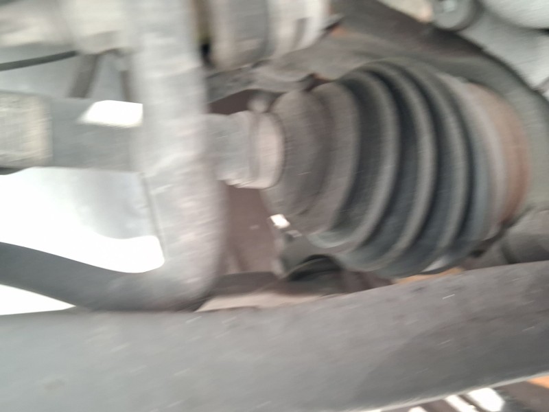 Recambio de transmision delantera izquierda para citroën c3 iv 1.2 puretech referencia OEM IAM 9845786980  