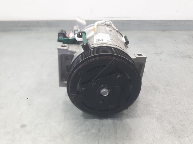 Recambio de compresor aire acondicionado para renault captur ii (hf_) 1.0 tce 90 eco-g (hfm6) referencia OEM IAM 926000610R  