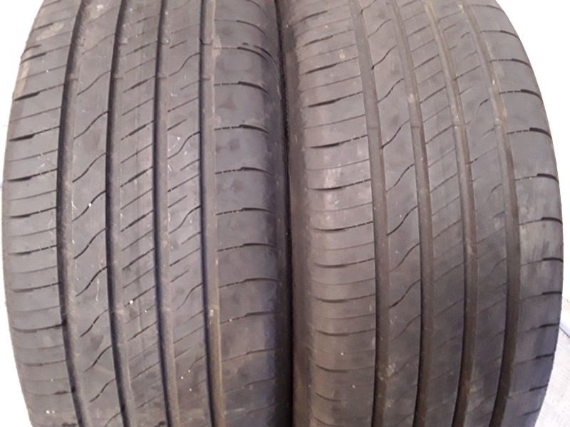 Recambio de neumatico pareja para neumaticos reutilizados - referencia OEM IAM 215551899V GOODYEAR 215/55/18/99V
