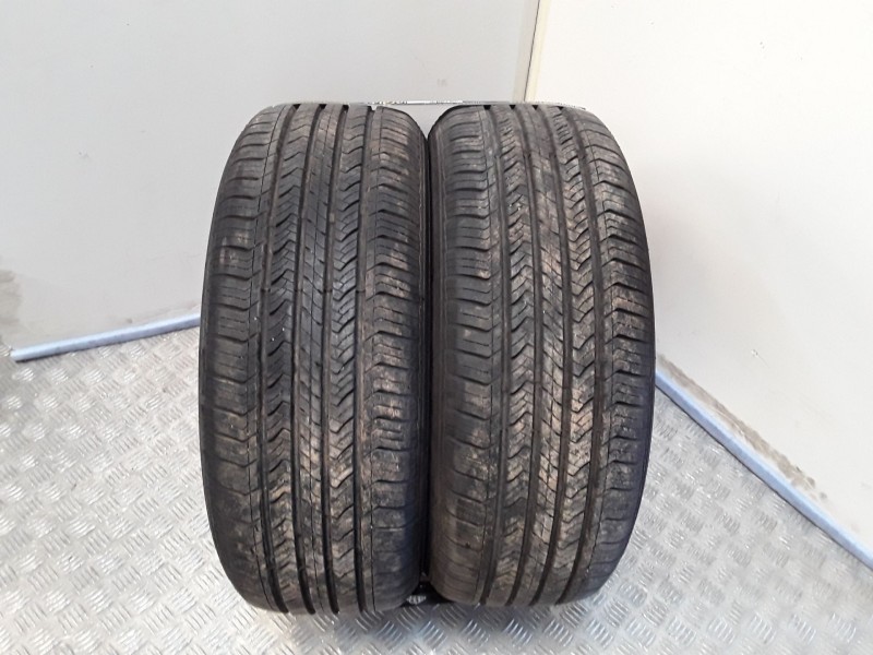 Recambio de neumatico para neumaticos reutilizados - referencia OEM IAM 215551794V MAXXIS 215/55/17/94V
