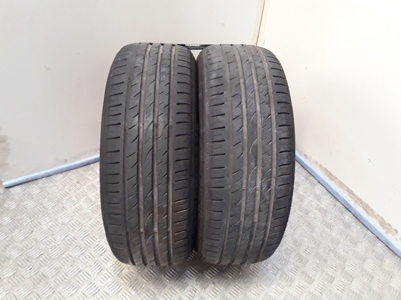 Recambio de neumatico pareja para neumaticos reutilizados - referencia OEM IAM 195551585V ROADSTONE 195/55/15/85V