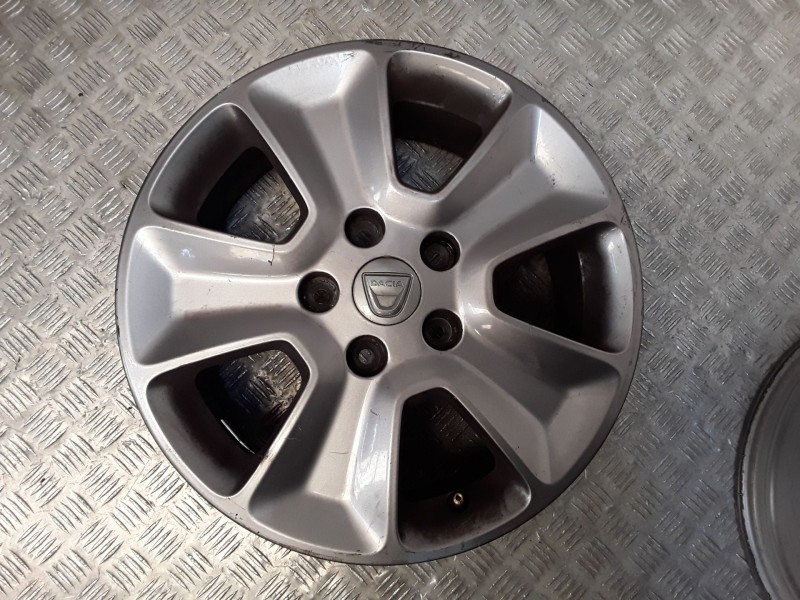 Recambio de juego llantas aluminio para dacia duster (hs_) 1.5 dci (hsaj) referencia OEM IAM 6.5X16 5 TORN ET50 ALUMINIO 
