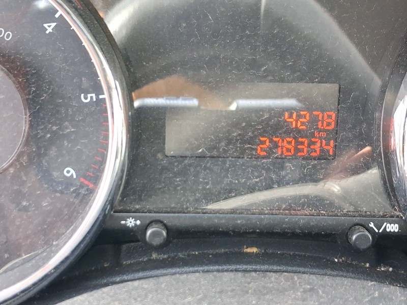 peugeot 5008 (0u_, 0e_) del año 2012