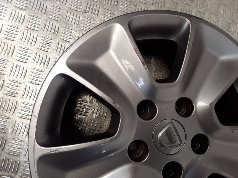 Recambio de juego llantas aluminio para dacia duster (hs_) 1.2 tce 125 referencia OEM IAM 6.5X16 5 TORN ET50 ALUMINIO ROZADAS