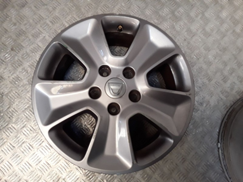Recambio de juego llantas aluminio para dacia duster (hs_) 1.2 tce 125 referencia OEM IAM 6.5X16 5 TORN ET50 ALUMINIO ROZADAS