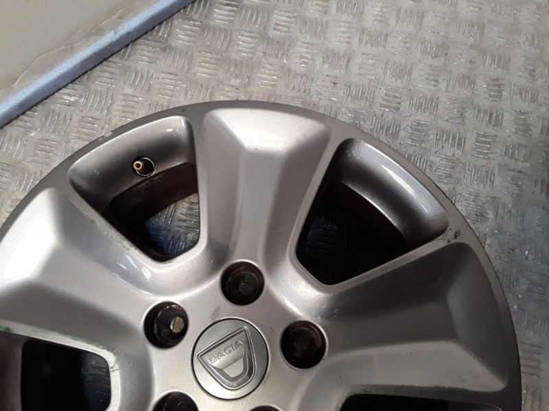 Recambio de juego llantas aluminio para dacia duster (hs_) 1.2 tce 125 referencia OEM IAM 6.5X16 5 TORN ET50 ALUMINIO ROZADAS