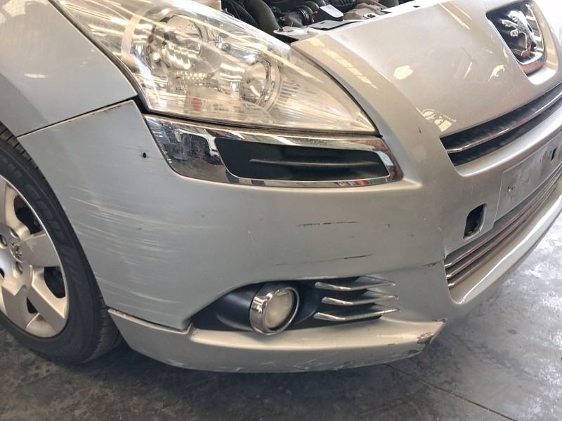 Recambio de paragolpes delantero para peugeot 5008 (0u_, 0e_) 1.6 hdi referencia OEM IAM 7401SS ROZADO TOCADO 