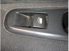 Recambio de mando elevalunas trasero derecho para peugeot 5008 (0u_, 0e_) 1.6 hdi referencia OEM IAM 6490RK  