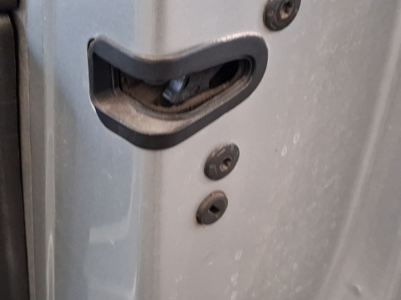 Recambio de cerradura puerta delantera derecha para peugeot 5008 (0u_, 0e_) 1.6 hdi referencia OEM IAM 9800623080  