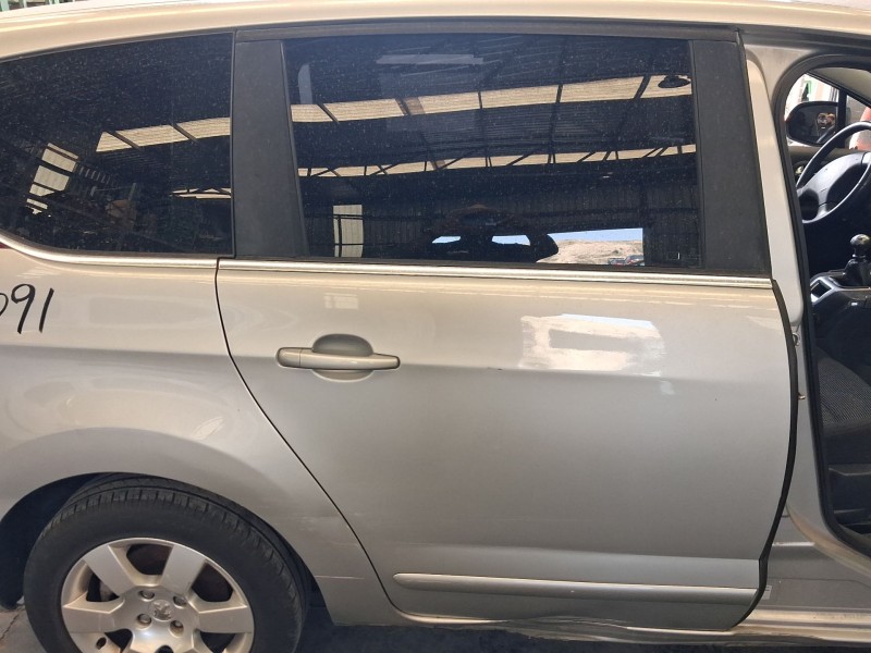 Recambio de puerta trasera derecha para peugeot 5008 (0u_, 0e_) 1.6 hdi referencia OEM IAM 9008X9  