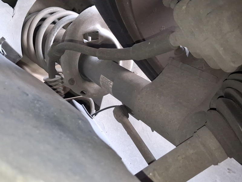 Recambio de amortiguador delantero izquierdo para peugeot 5008 (0u_, 0e_) 1.6 hdi referencia OEM IAM 9807734180  