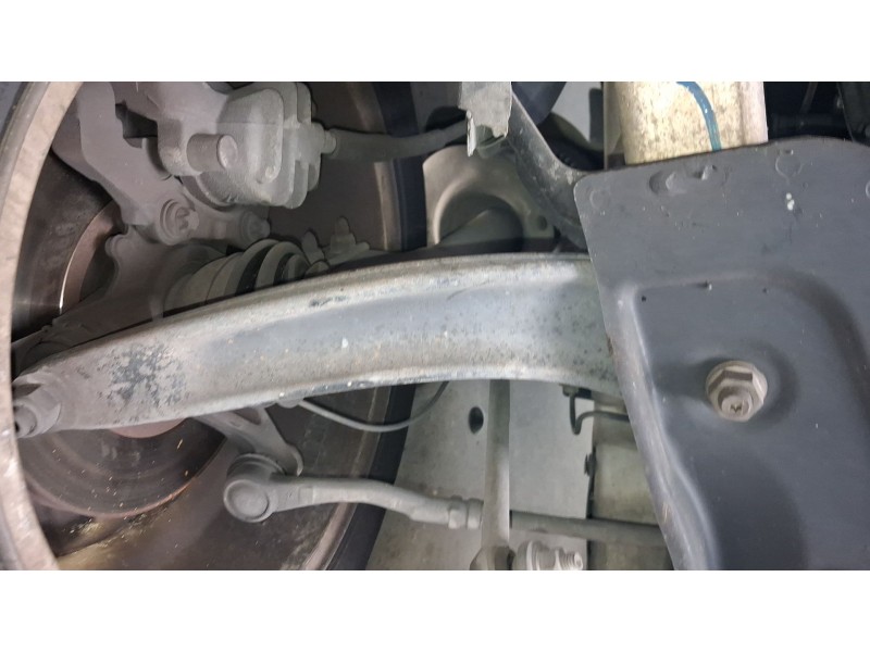 Recambio de brazo suspension inferior delantero derecho para peugeot 5008 (0u_, 0e_) 1.6 hdi referencia OEM IAM 1643189180  