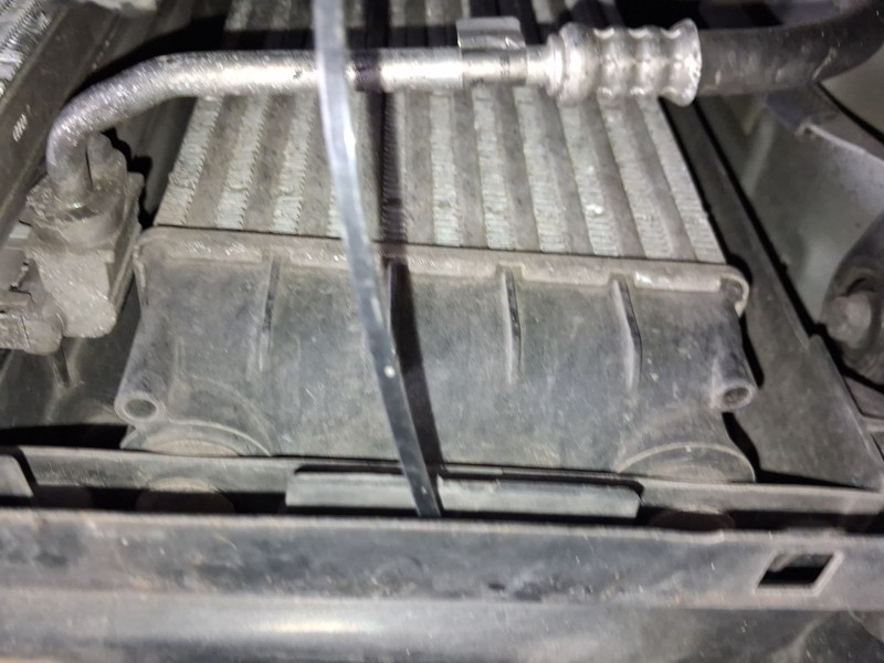 Recambio de intercooler para peugeot 5008 (0u_, 0e_) 1.6 hdi referencia OEM IAM 0384N9  