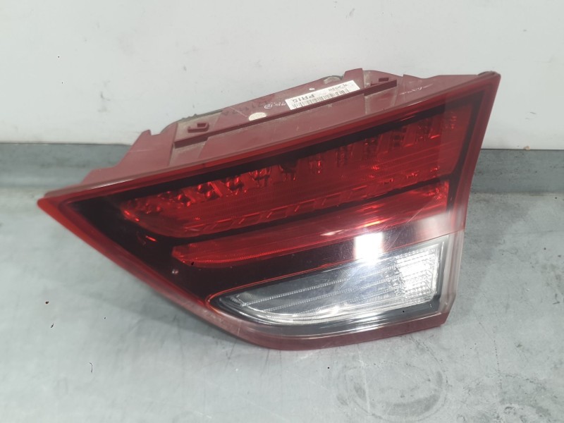Recambio de piloto trasero derecho interior para hyundai i30 fastback (pde, pden) 1.0 t-gdi referencia OEM IAM 92404G4400  