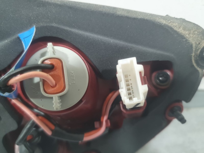 Recambio de piloto trasero derecho interior para hyundai i30 fastback (pde, pden) 1.0 t-gdi referencia OEM IAM 92404G4400  