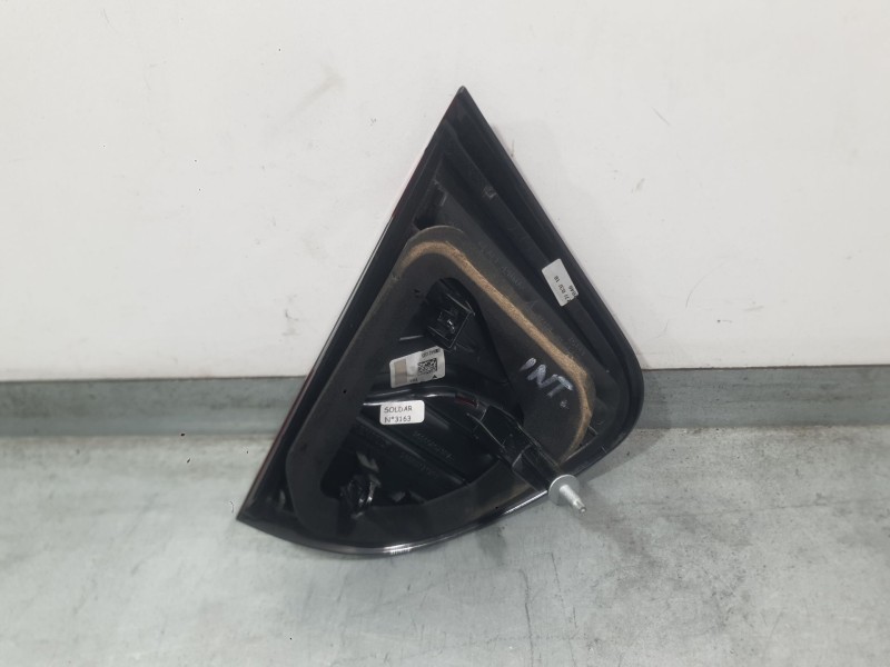 Recambio de piloto trasero derecho interior para renault captur i (j5_, h5_) 1.5 dci 90 referencia OEM IAM 265501712R  