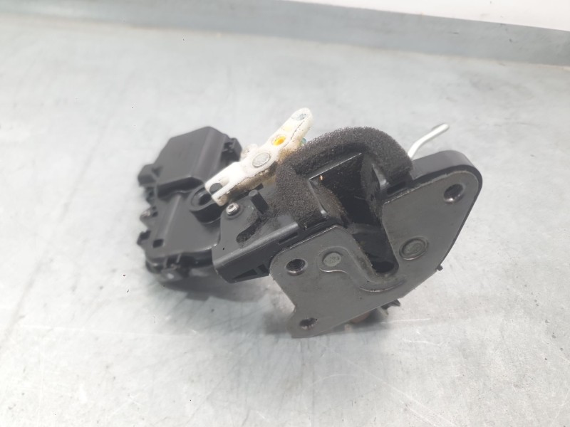 Recambio de cerradura puerta trasera derecha para dacia spring ev (b6m1) referencia OEM IAM 825023234R  