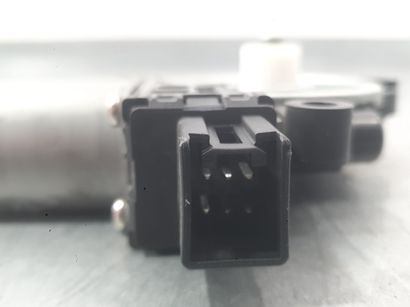 Recambio de motor elevalunas delantero izquierdo para mazda cx-5 (kf) 2.2 d referencia OEM IAM   