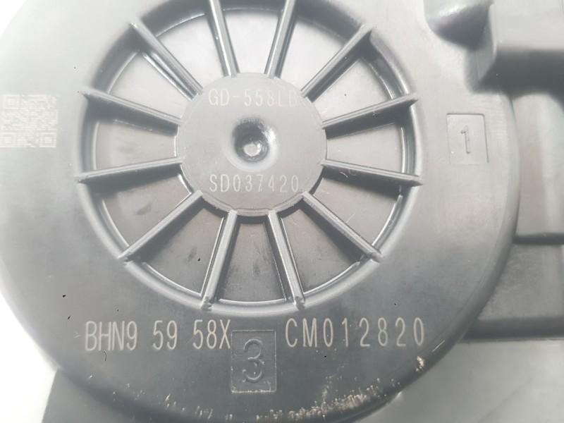 Recambio de motor elevalunas delantero izquierdo para mazda cx-5 (kf) 2.2 d referencia OEM IAM   