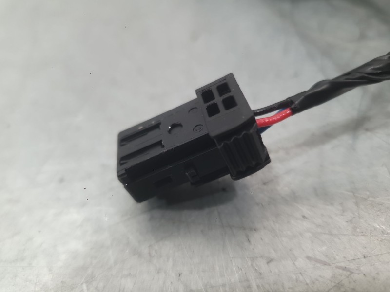 Recambio de piloto trasero izquierdo interior para peugeot 308 ii (lb_, lp_, lw_, lh_, l3_) 1.2 thp 130 referencia OEM IAM 96778