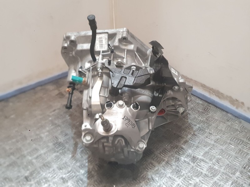 Recambio de caja cambios para renault captur ii (hf_) 1.0 tce 90 eco-g (hfm6) referencia OEM IAM JT4021 320107956R 