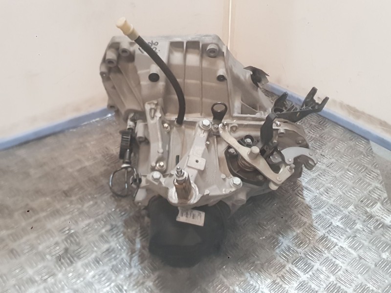 Recambio de caja cambios para renault clio iv (bh_) 0.9 tce 90 referencia OEM IAM JH3334 R258899 
