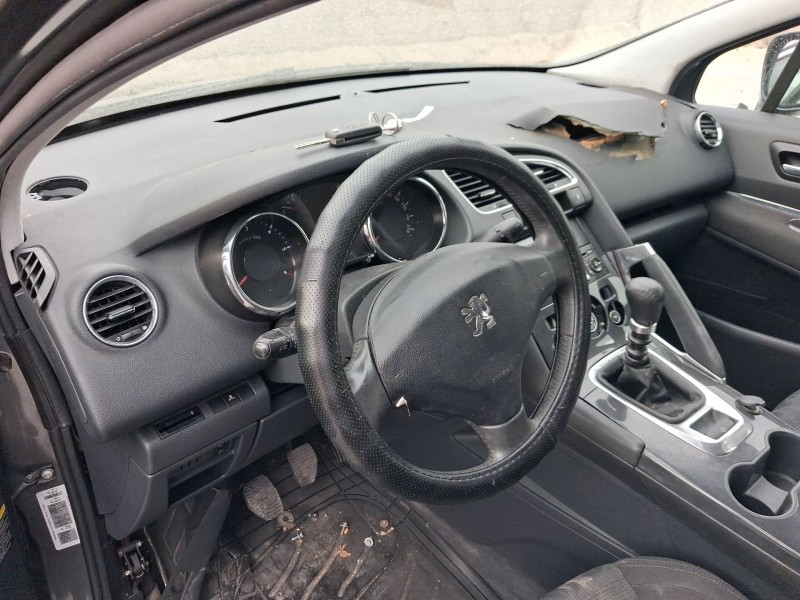 peugeot 3008 i monospace (0u_) del año 2010