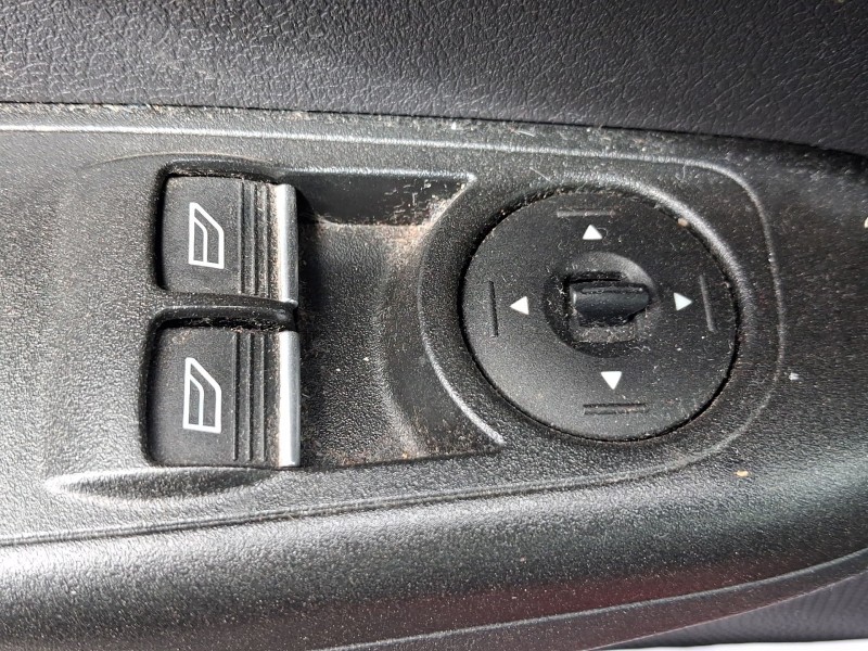 Recambio de mando elevalunas delantero izquierdo para ford tourneo courier b460 monospace 1.0 ecoboost referencia OEM IAM 203297