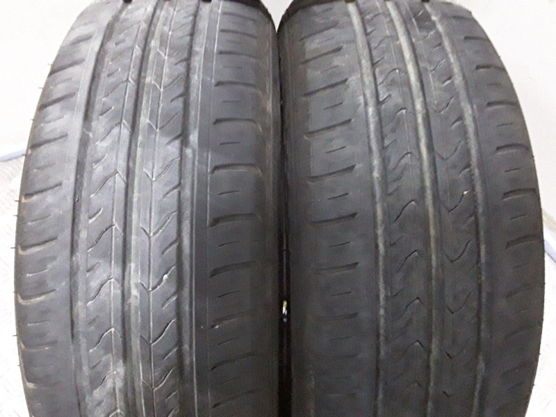 Recambio de neumatico pareja para neumaticos reutilizados - referencia OEM IAM 165601475H COMFORSER 165/60/14/75H
