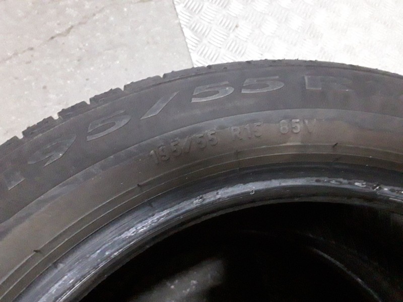 Recambio de neumatico pareja para neumaticos reutilizados - referencia OEM IAM 195551585V PIRELLI 195/55/15/85V