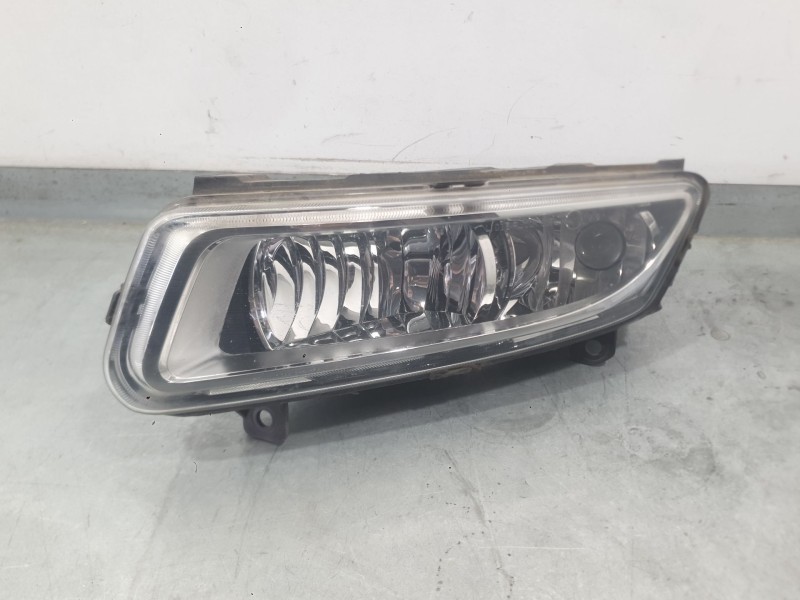 Recambio de faro antiniebla izquierdo para volkswagen polo v (6r1, 6c1) 1.6 tdi referencia OEM IAM   