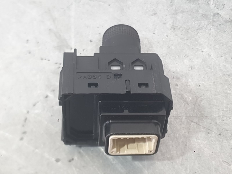 Recambio de mando retrovisor para toyota aygo x (_b7_) 1.0 vvt-i (kgb70) referencia OEM IAM 8487202460  