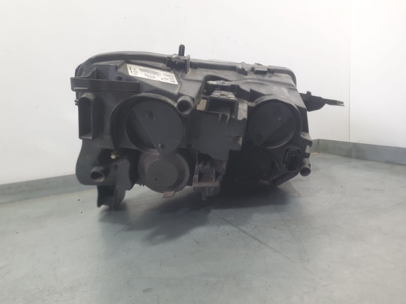 Recambio de faro izquierdo para toyota proace city furgoneta/monovolumen (bpz_) 1.5 d-4d 100 (bpzmd) referencia OEM IAM SU001B16