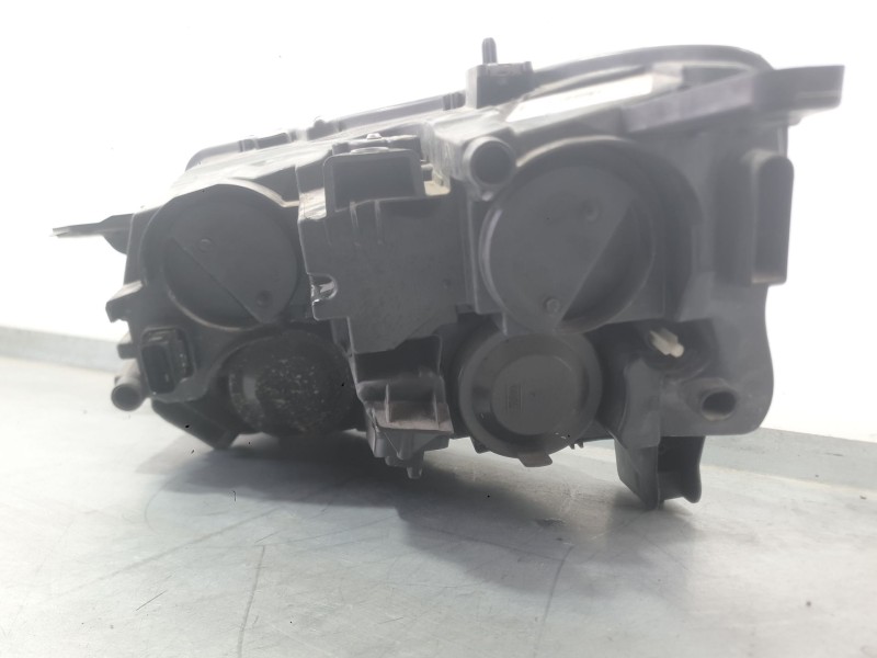 Recambio de faro derecho para toyota proace city furgoneta/monovolumen (bpz_) 1.5 d-4d 100 (bpzmd) referencia OEM IAM SU001B1698