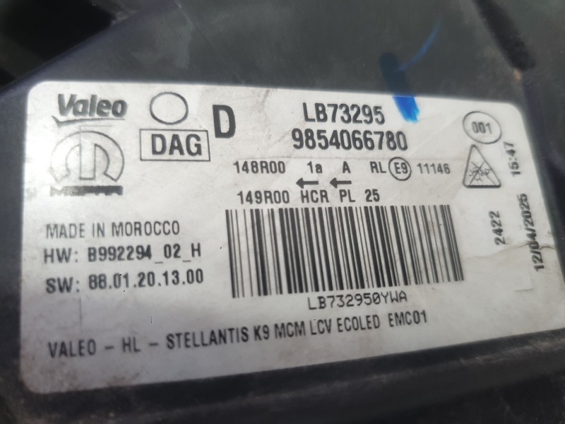 Recambio de faro derecho para toyota proace city furgoneta/monovolumen (bpz_) 1.5 d-4d 100 (bpzmd) referencia OEM IAM SU001B1698