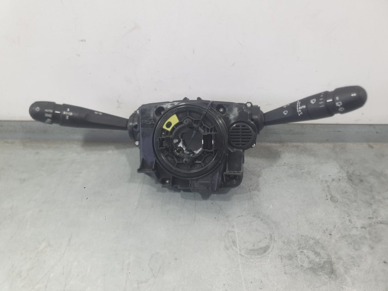 Recambio de mando luces y limpia para toyota proace city furgoneta/monovolumen (bpz_) 1.5 d-4d 100 (bpzmd) referencia OEM IAM   