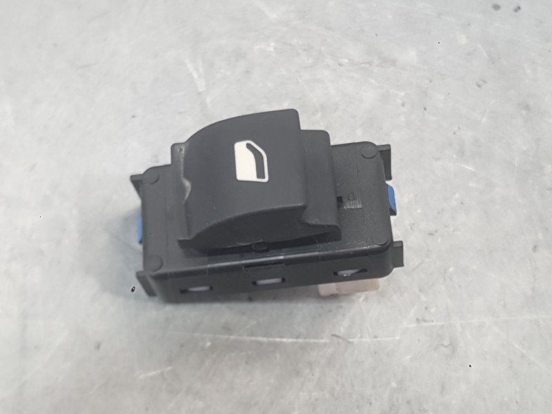 Recambio de mando elevalunas delantero derecho para toyota proace city furgoneta/monovolumen (bpz_) 1.5 d-4d 100 (bpzmd) referen