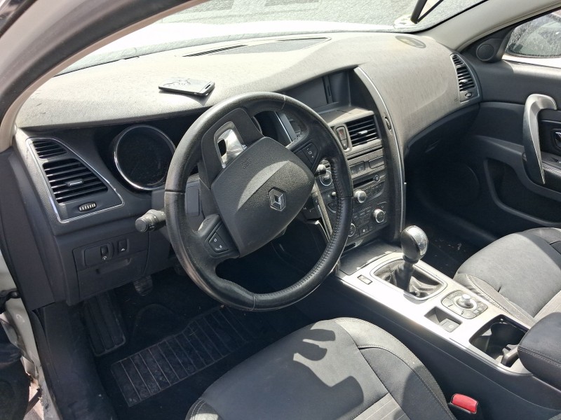 renault latitude (l70_) del año 2013