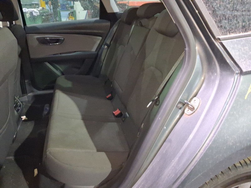 Recambio de asientos traseros para seat leon st (5f8) 1.4 tgi referencia OEM IAM   