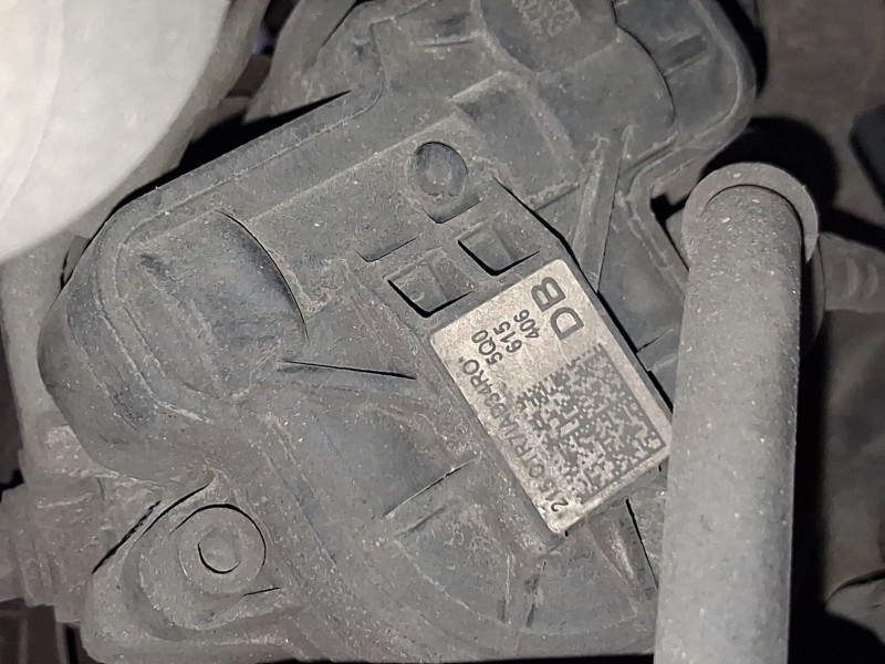 Recambio de pinza freno trasera derecha para seat leon st (5f8) 1.4 tgi referencia OEM IAM 5Q0615424A 8D0698671 