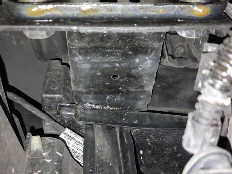 Recambio de refuerzo paragolpes delantero para seat leon st (5f8) 1.4 tgi referencia OEM IAM 5F0807109BD  