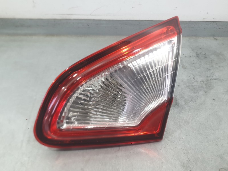 Recambio de piloto trasero derecho interior para nissan qashqai i (j10, nj10) 1.5 dci referencia OEM IAM B26550BR01A  