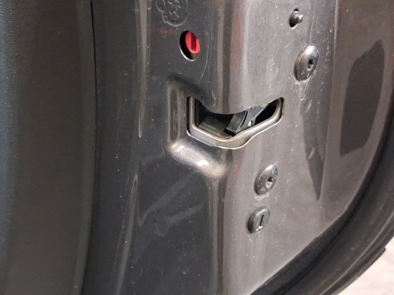Recambio de cerradura puerta trasera derecha para peugeot 2008 i (cu_) 1.2 thp 110 / puretech 110 referencia OEM IAM 9812501180 