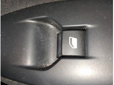 MANDO ELEVALUNAS DELANTERO DERECHO 96751115ZD 