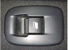 MANDO ELEVALUNAS TRASERO DERECHO 96751119ZD 