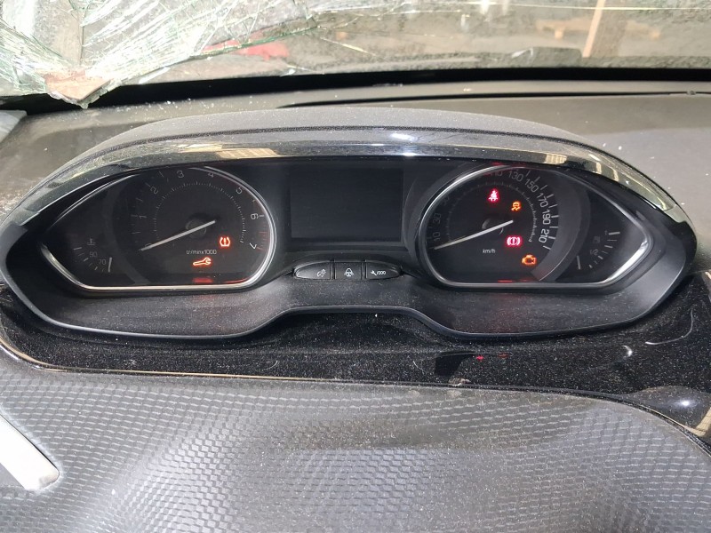 Recambio de cuadro instrumentos para peugeot 2008 i (cu_) 1.2 thp 110 / puretech 110 referencia OEM IAM 9825986180  