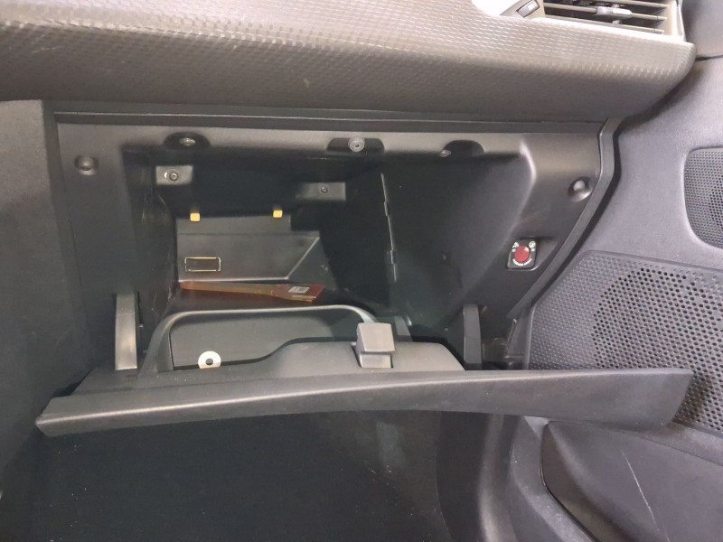 Recambio de guantera para peugeot 2008 i (cu_) 1.2 thp 110 / puretech 110 referencia OEM IAM 96728471ZD  