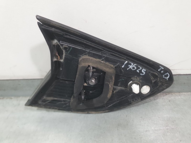 Recambio de piloto trasero derecho interior para opel corsa f (p2jo) 1.2 (68) referencia OEM IAM 9830096180 901941553 VALEO