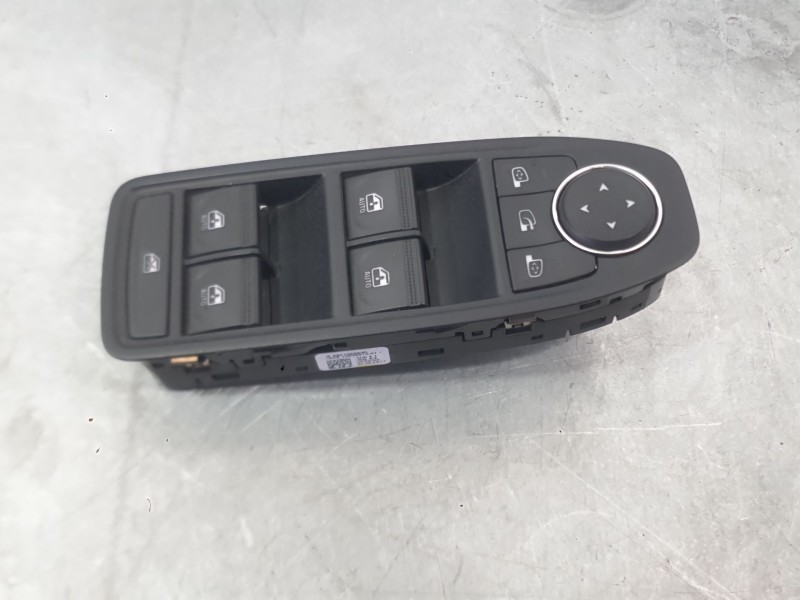 Recambio de mando elevalunas delantero izquierdo para renault clio v (b7_) 1.5 blue dci 100 (b7ad) referencia OEM IAM 254102693R