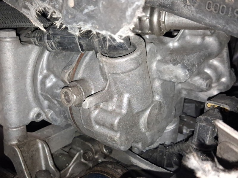 Recambio de compresor aire acondicionado para peugeot 2008 i (cu_) 1.2 thp 110 / puretech 110 referencia OEM IAM 9815198580 1617
